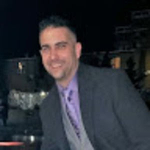 Meet your Posher, Wayne